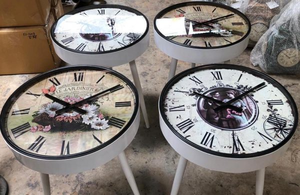 Iron Side Table Clock